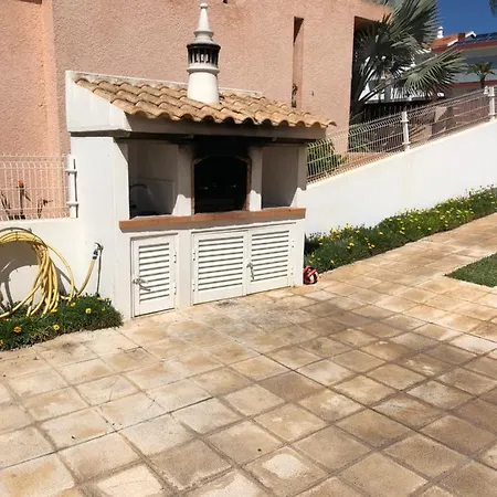 Villa Gui Guia (Faro)